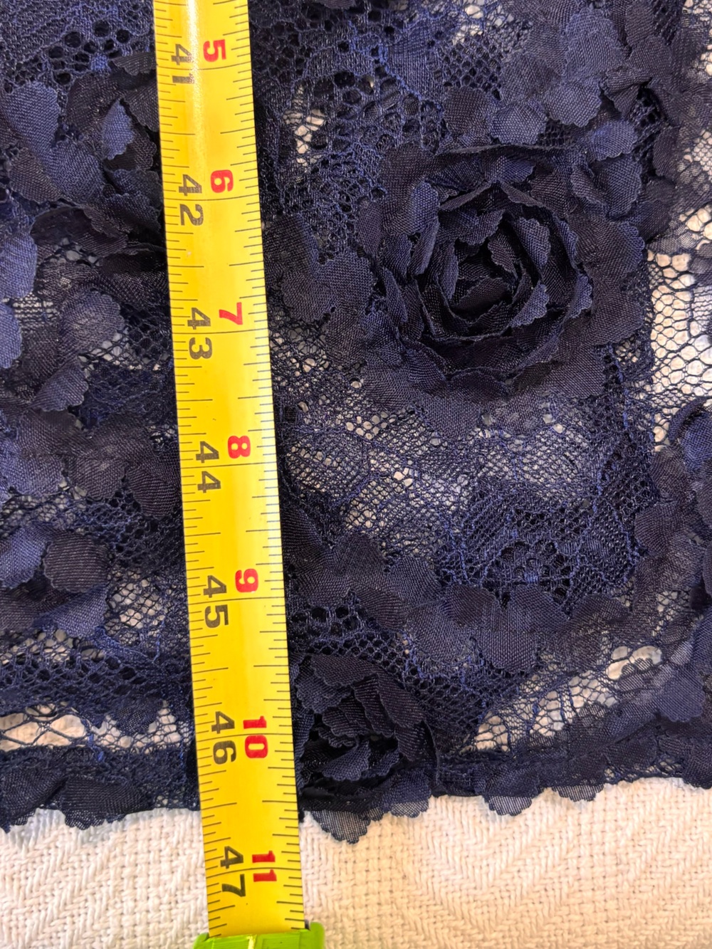 🩵Xscape Navy Floral Lace Midi Dress - Picture 9 of 10